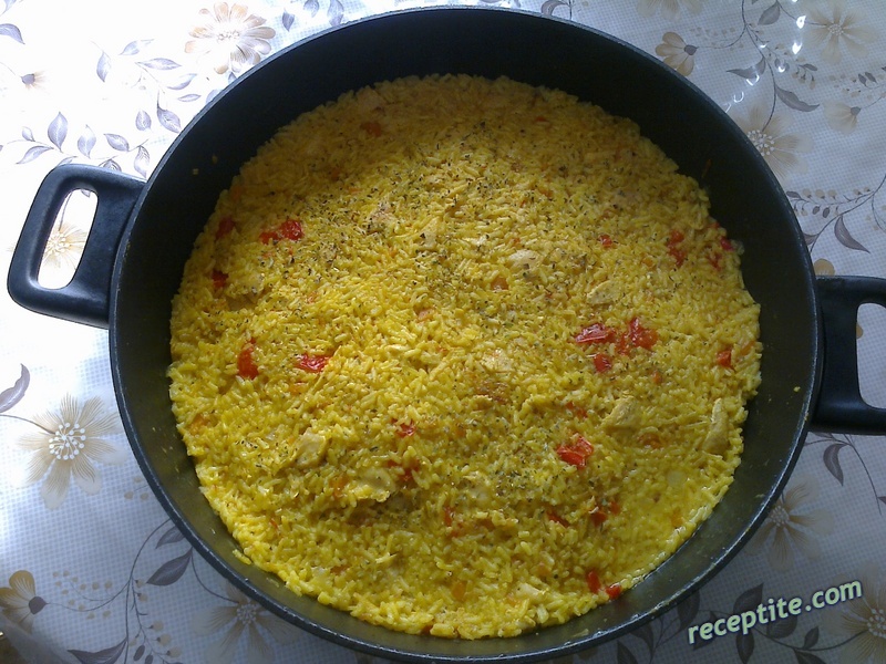 Снимки към Пилешко филе с ориз и къри