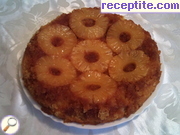 снимка 4 към рецепта Обърнат сладкиш с ананас