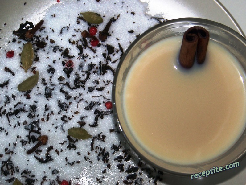Снимки към Индийски чай с подправки