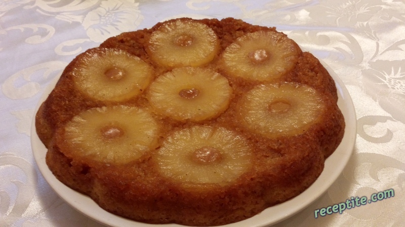 Снимки към Обърнат сладкиш с ананас
