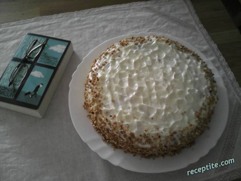 Снимки към Торта с моркови (Carrot cake)
