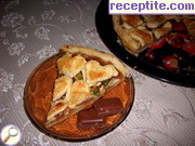снимка 16 към рецепта Ябълков пай с бутер тесто