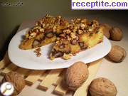 снимка 6 към рецепта Ябълков сладкиш с карамелена заливка
