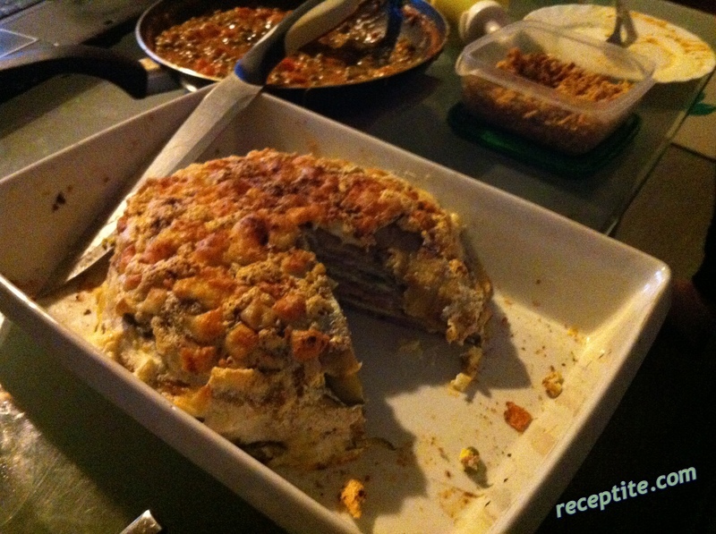 Снимки към Солена палачинкова торта с хрупкава коричка