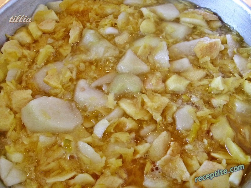 Снимки към Конфитюр от дюли, круши и ябълки
