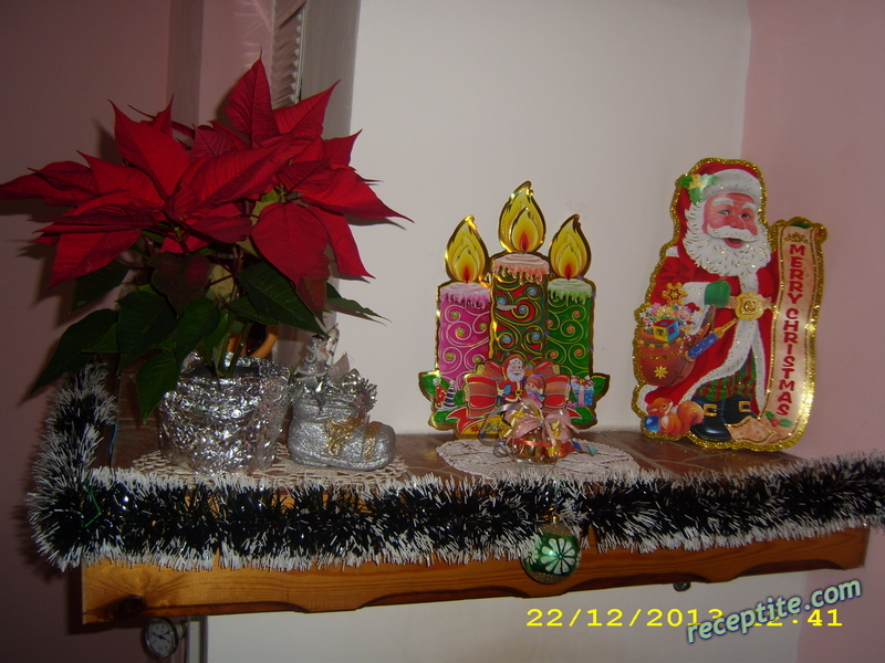 Снимки към Коледно-Новогодишни украси и трапези