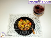 снимка 1 към рецепта Картофи с кайма, червен боб и гъби