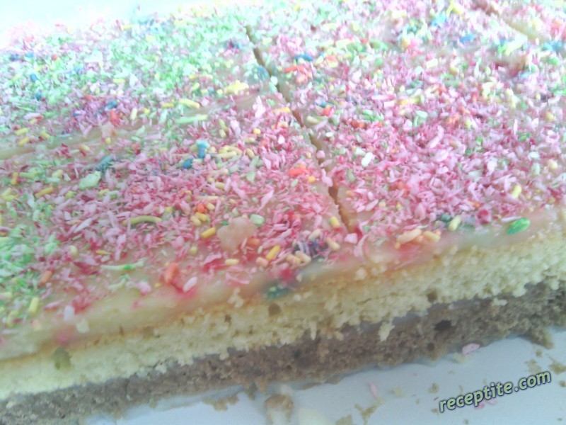 Снимки към Домашна торта *Kакао и ванилия*