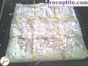 снимка 2 към рецепта Баница-пица с готови кори