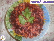 снимка 1 към рецепта Салата от червено цвекло с ябълки и моркови