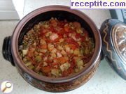 снимка 1 към рецепта Пилешко със зеленчуци в гювеч