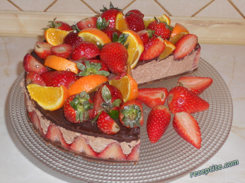 Снимки към Бърз шоколадов чийзкейк с ягоди