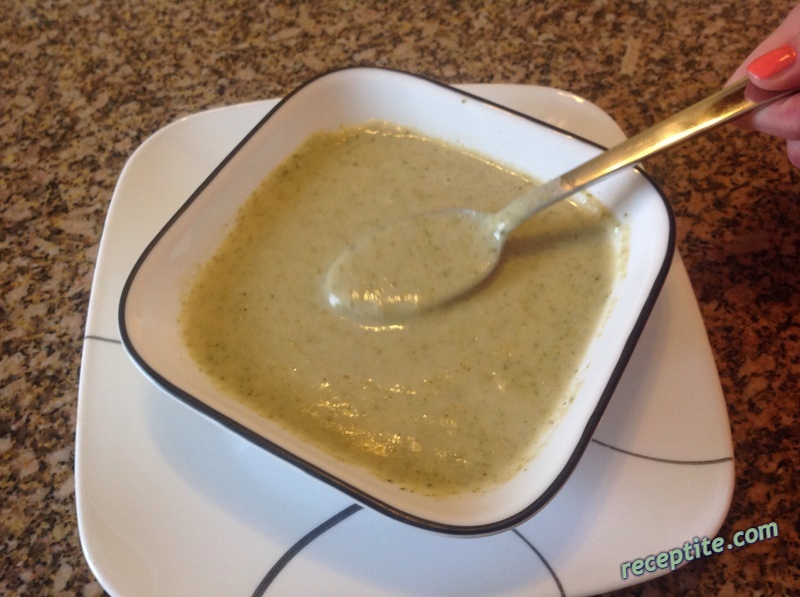 Снимки към Крем-супа от броколи
