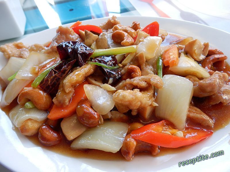 Снимки към Пиле с кашу (Cashew chicken)