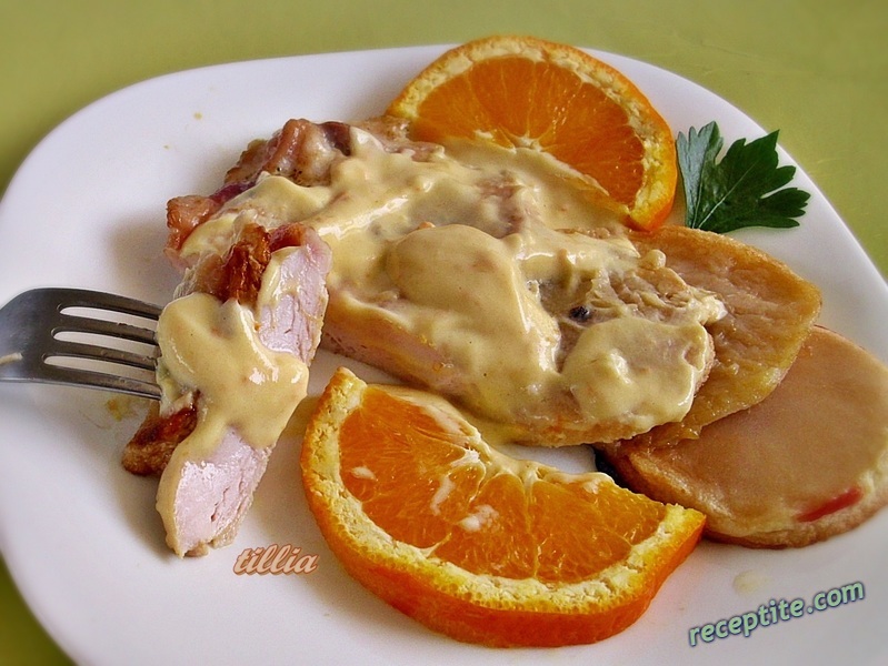Снимки към Пиле с ябълки и лимонов (портокалов) сос