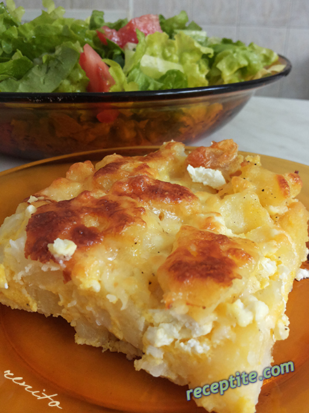 Снимки към Огретен с картофи и сирене