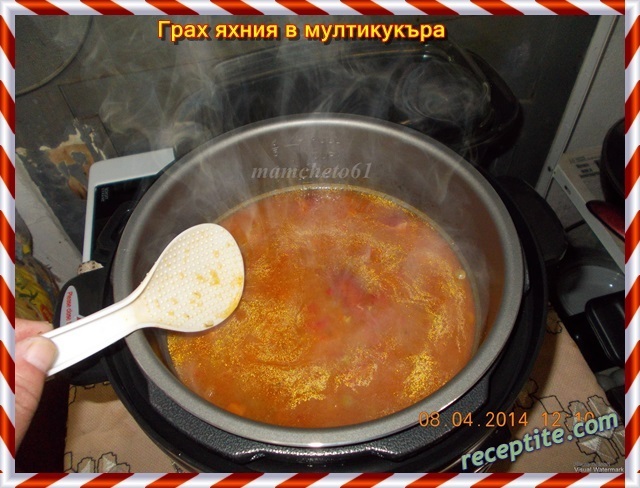 Снимки към Грах яхния с наденички (приготвена в мултикукър)