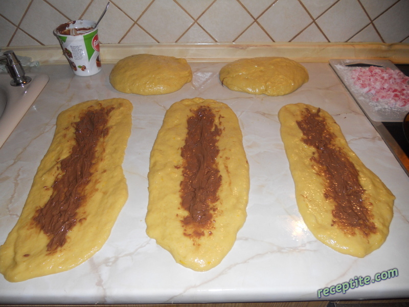 Снимки към Козунак без месене