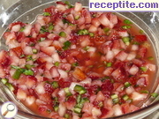 снимка 1 към рецепта Американски палачинки с чия и ягодова салса
