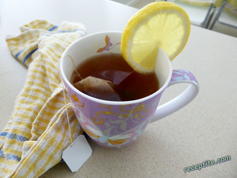 Снимки към Черен чай с лимонов сок