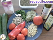 снимка 1 към рецепта Пълнени сурови тиквички със семена и зеленчуци