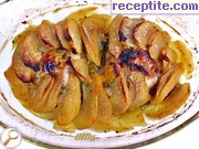 снимка 4 към рецепта Пиле с мащерка и ябълки