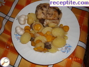 снимка 7 към рецепта Заек на фурна с пресни картофи