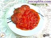 снимка 4 към рецепта Наденица с подлучен доматен сос