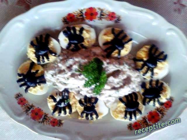Снимки към Ордьовър Паячета