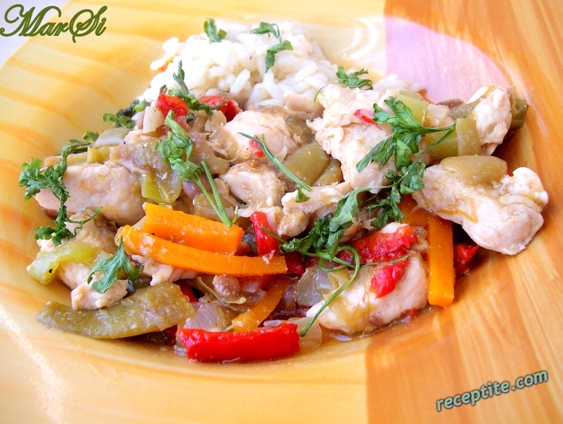 Снимки към Пиле по тайландски със зеленчуци