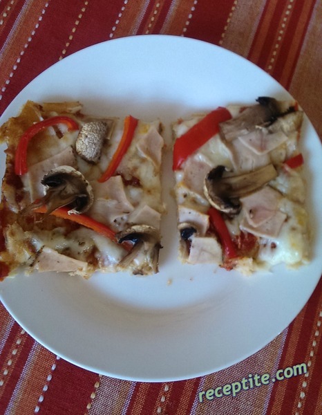Снимки към Блат за пица от карфиол (без брашно)