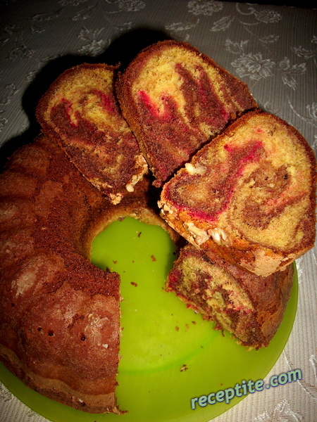 Снимки към Дунапренен кекс в два цвята
