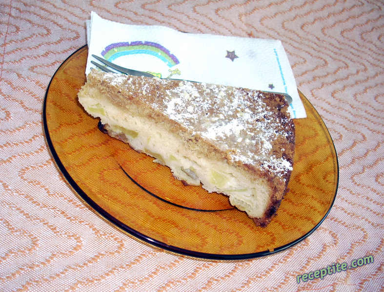 Снимки към Ябълков сладкиш с бисквити