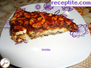 снимка 12 към рецепта Ябълков сладкиш с карамелена заливка