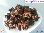 снимка 4 към рецепта Шоколадови клъстери с корнфлейкс