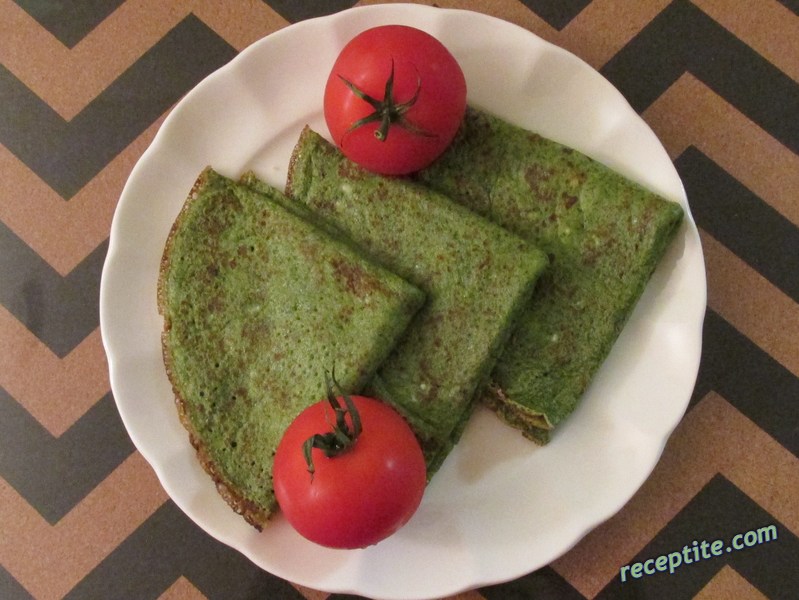 Снимки към Зелени палачинки с плънка от сирене Дунавия