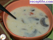 снимка 1 към рецепта Пъстра супа с пресни гъби