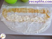 снимка 6 към рецепта Баница на рула с кори на сач