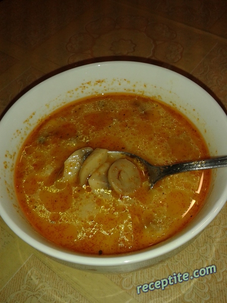 Снимки към Гъбена супа с морков и лук