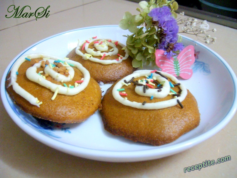 Снимки към Тиквени курабийки с глазура