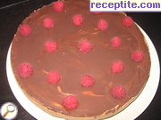 снимка 16 към рецепта Бърз шоколадов чийзкейк с ягоди