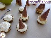 снимка 4 към рецепта Мъфини *Коледни елхички*
