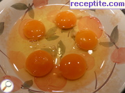 снимка 3 към рецепта Яйца със суджук