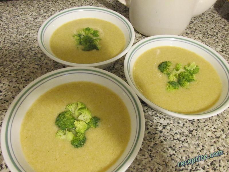 Снимки към Крем-супа от броколи и чедър