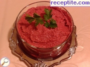 снимка 1 към рецепта Пастет от червено цвекло с извара и нахут