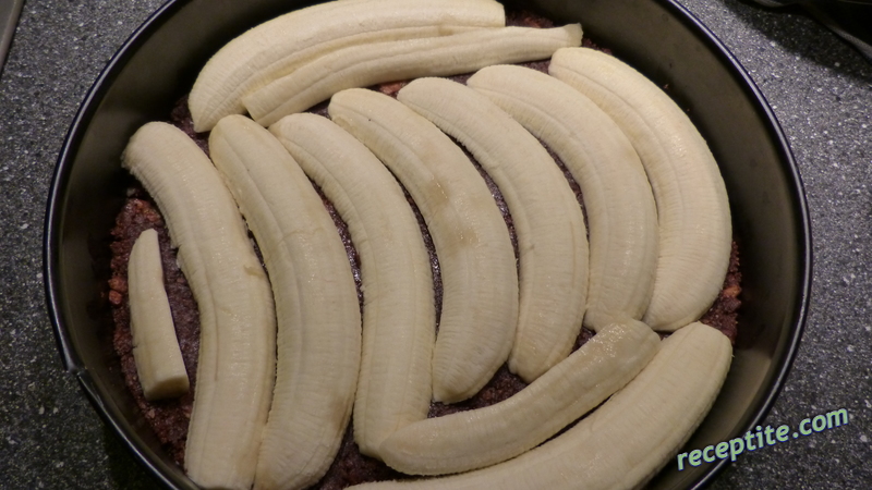 Снимки към Бисквитено-бананово изкушение *Мило*