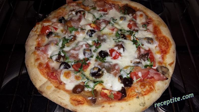 Снимки към Неаполитанска пица - II вид