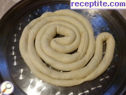 снимка 10 към рецепта Босненска баница с кайма (Bosanski burek sa mesom)