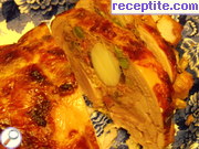 снимка 2 към рецепта Руло от пиле с плънка