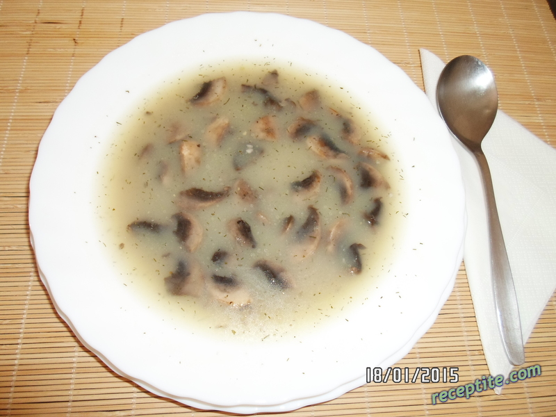 Снимки към Картофена крем-супа с гъби